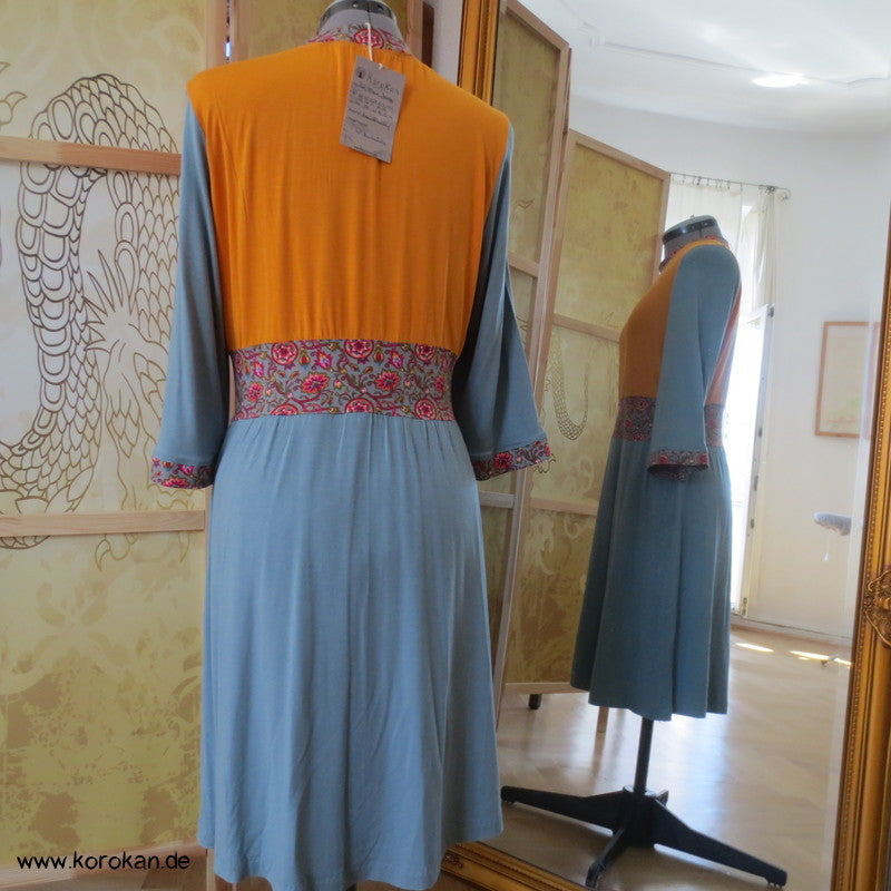 Kombistoffe Jerseykleid, orange, petrol, abgesetzte Kanten