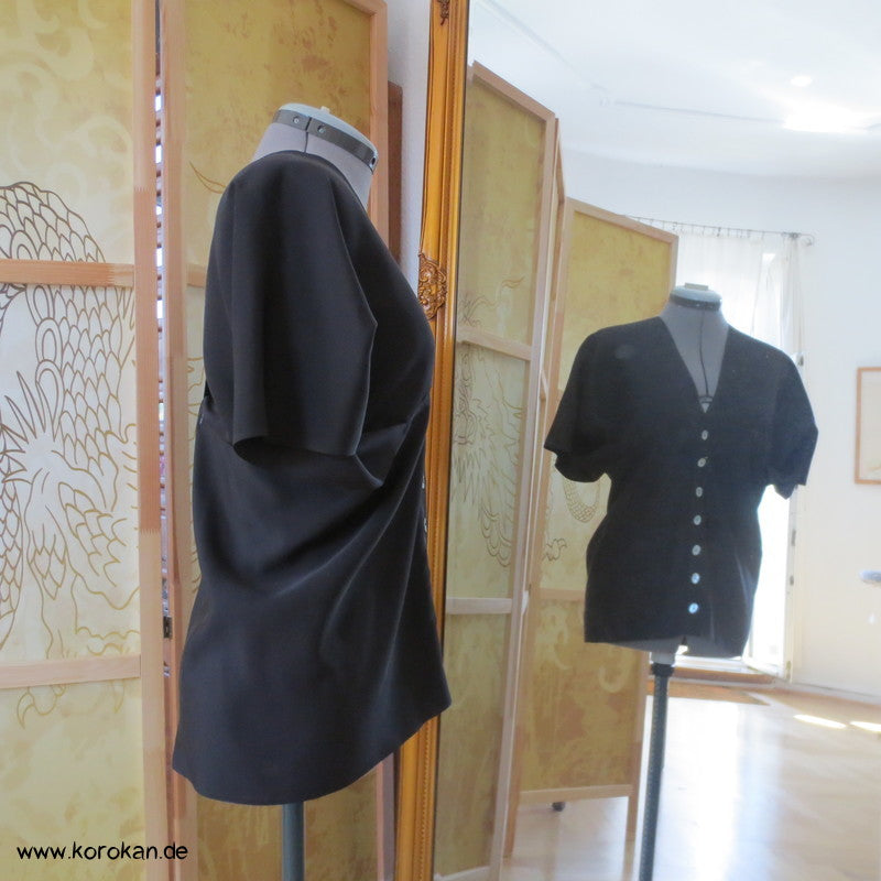 schwarze Chirimen Crêpe Zero Waste Seidenbluse