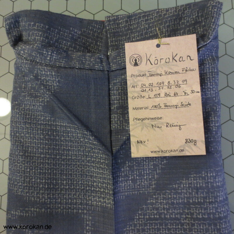 blaugraue Fächer Kasuri Tsumugi Seiden Kimono