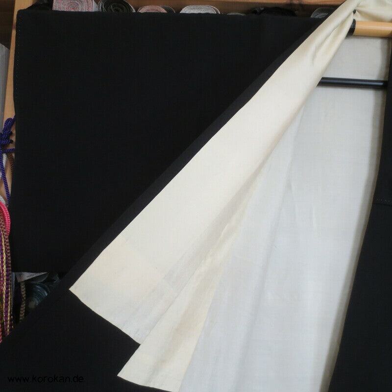 Paulownia Mon Mofuku formeller Kimono