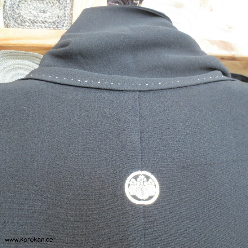 Paulownia Mon Mofuku formeller Kimono