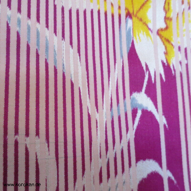 Satin Kasuri Streifen, Nadeshiko Komon Kimono