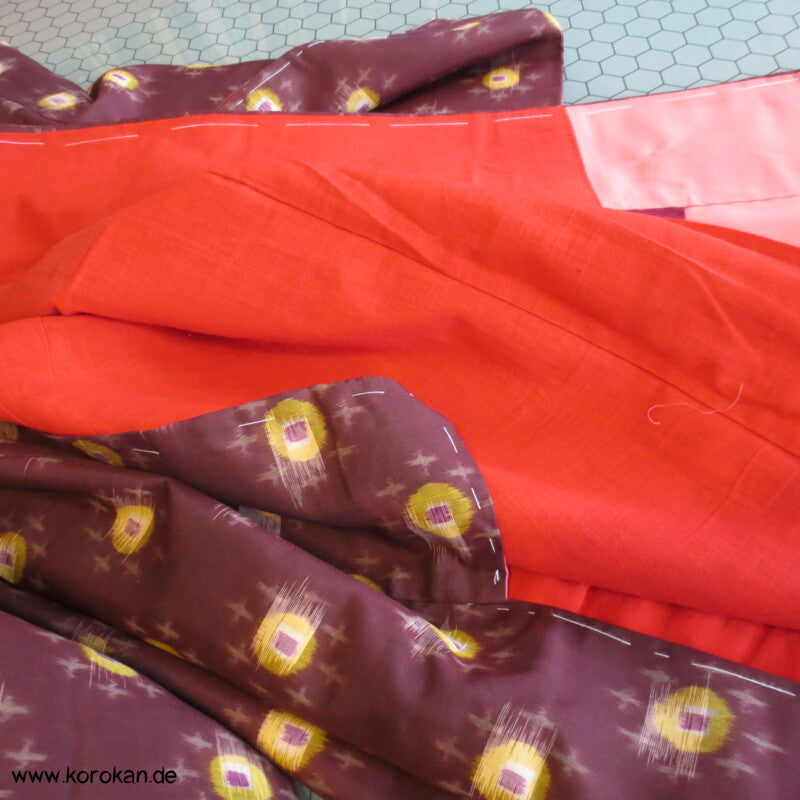 Japan Art Deco Avocado auf Aubergine Meisen Seiden Kimono