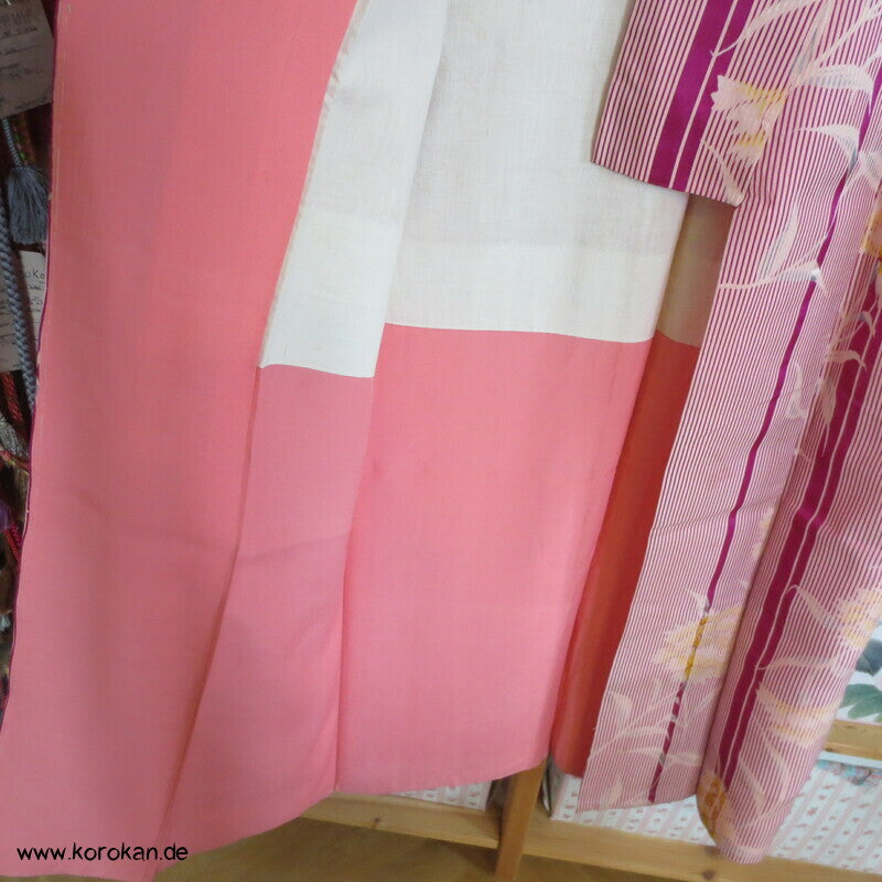Satin Kasuri Streifen, Nadeshiko Komon Kimono