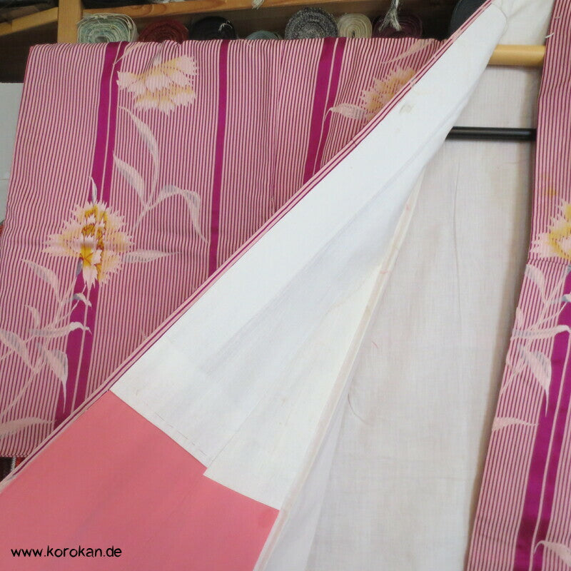 Satin Kasuri Streifen, Nadeshiko Komon Kimono