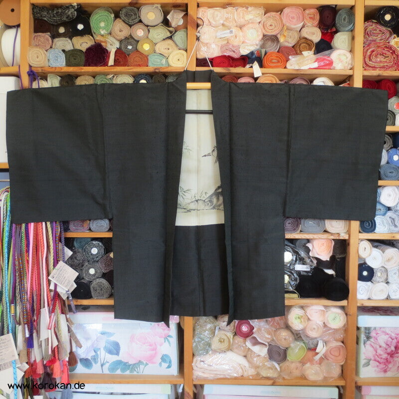 Spatz im Bambus gemaltes Futter, graue Tsumugi Seide Haori Kimono Jacke