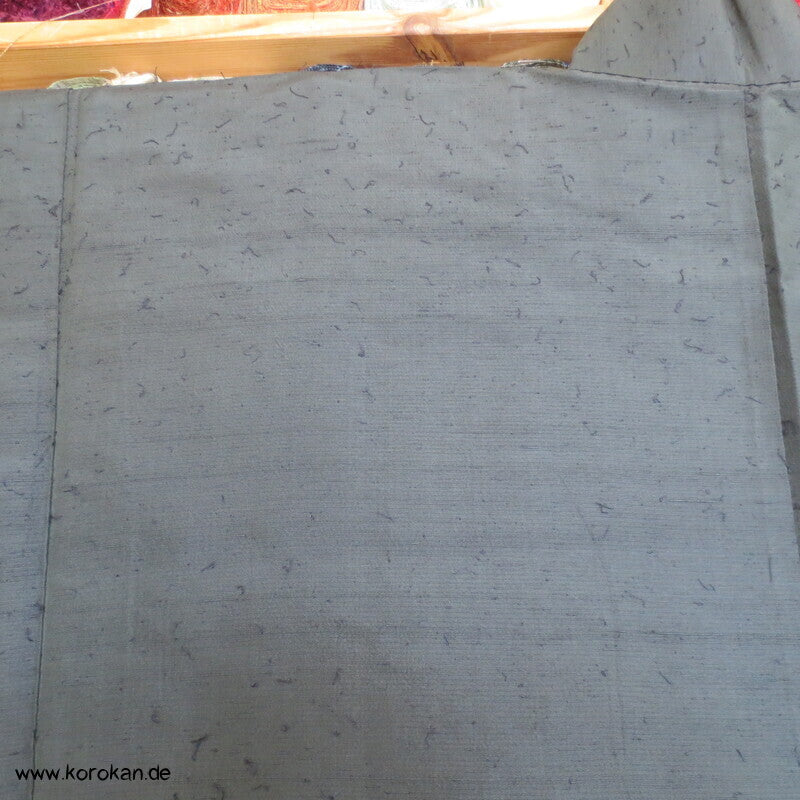 Spatz im Bambus gemaltes Futter, graue Tsumugi Seide Haori Kimono Jacke