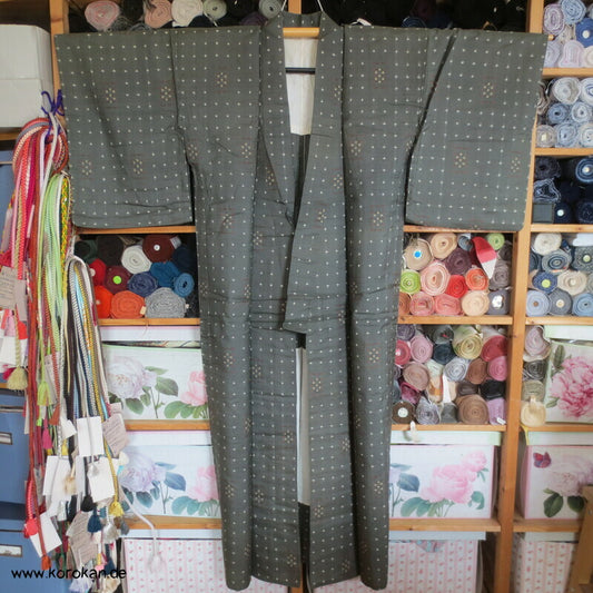 graugrün mit feinem Kasuri Karo Meisen Hitoe Kimono