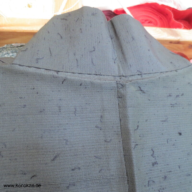 Spatz im Bambus gemaltes Futter, graue Tsumugi Seide Haori Kimono Jacke