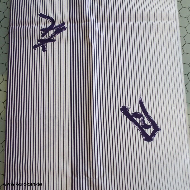 Streifen und Kanji Kimono Crepe Synthetik