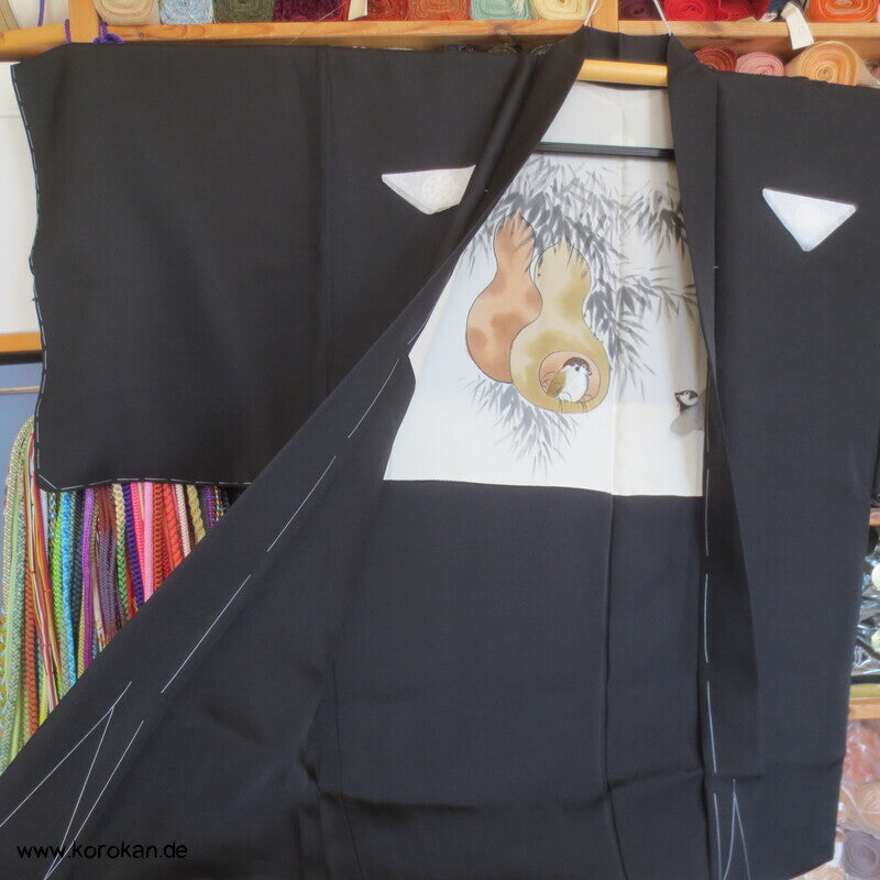 5 Mon schwarze Seidencrepe Haori Kimono Jacke, Spatzen in Kalebasse