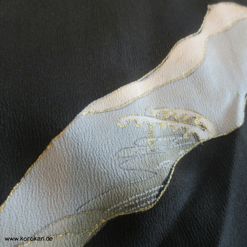 japanischer Tomesode Seidencrepe Kimono mit schmalen Flusslauf