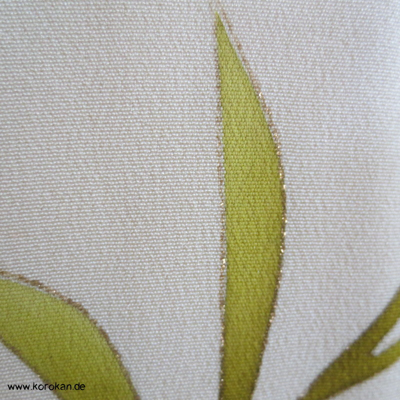bunter Bambus auf hellem Seidencrepe Grund Homongi Kimono