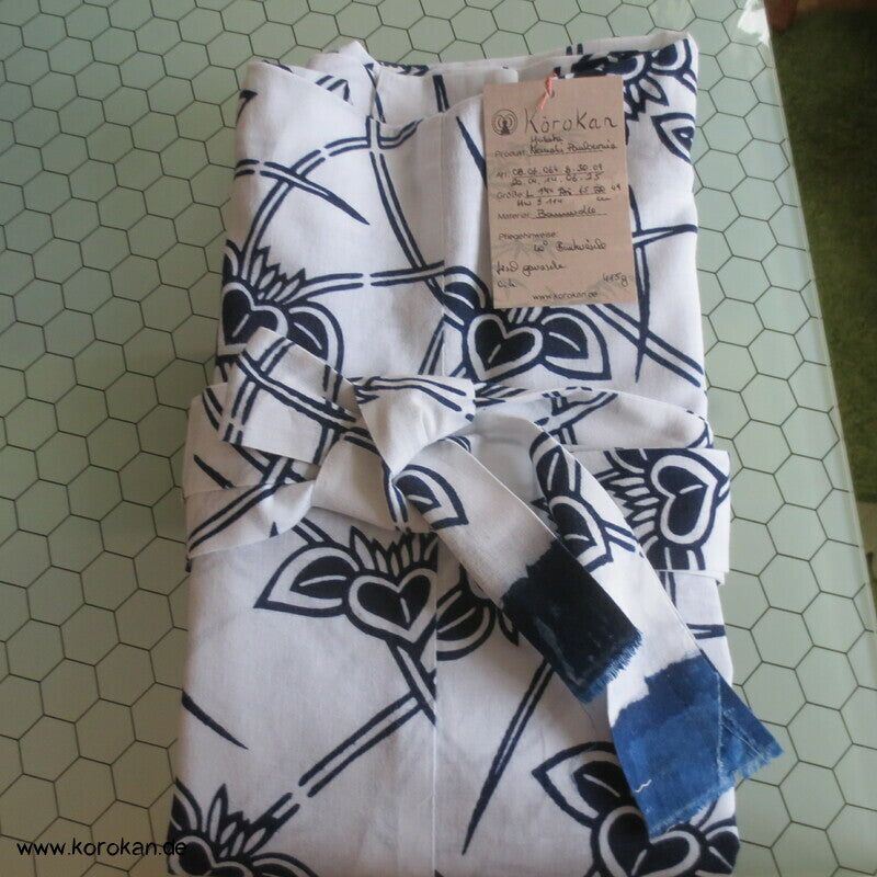 Yukata / Nemaki Kimono reine Baumwolle, mit Paulownia Baumblüten