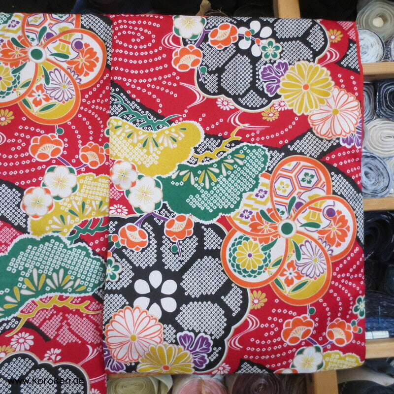 wildbunte Ume, Blüten Komon Kimono, Polyester Damast