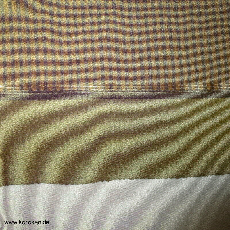 gestreifter Kimono Chirimen Crepe Seide