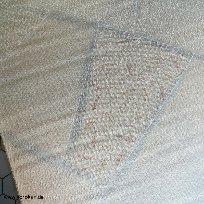 Kiribame Steinplattenmuster Rinzu Damast Kimono Seide