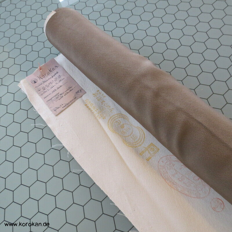 gestreifter Kimono Chirimen Crepe Seide