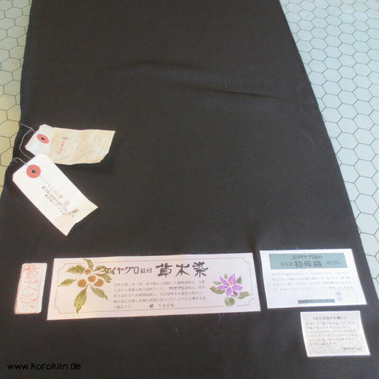 schwarzer Seidencrepe Tanmono Mofuku, Wisteria Mon, pflanzengefärbt