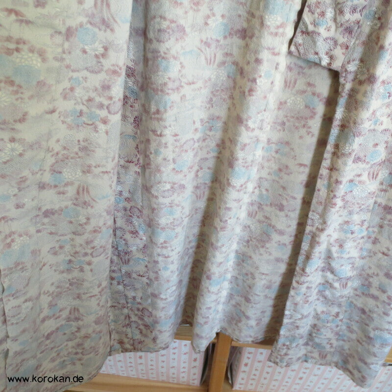 feine Blumen Druckmuster Hitoe Komon Kimono aus Wolle, zerstört