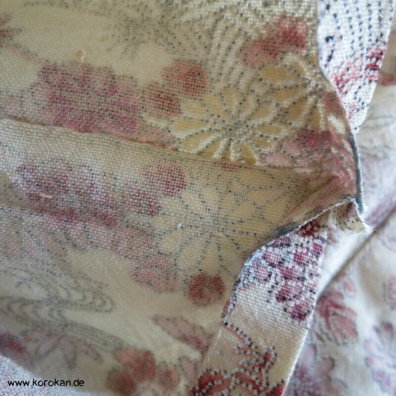 feine Blumen Druckmuster Hitoe Komon Kimono aus Wolle, zerstört