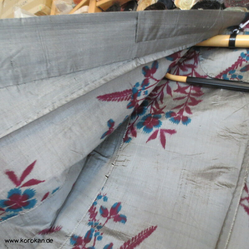 Nandina und Nadeshiko Meisen Seiden Hitoe Kimono