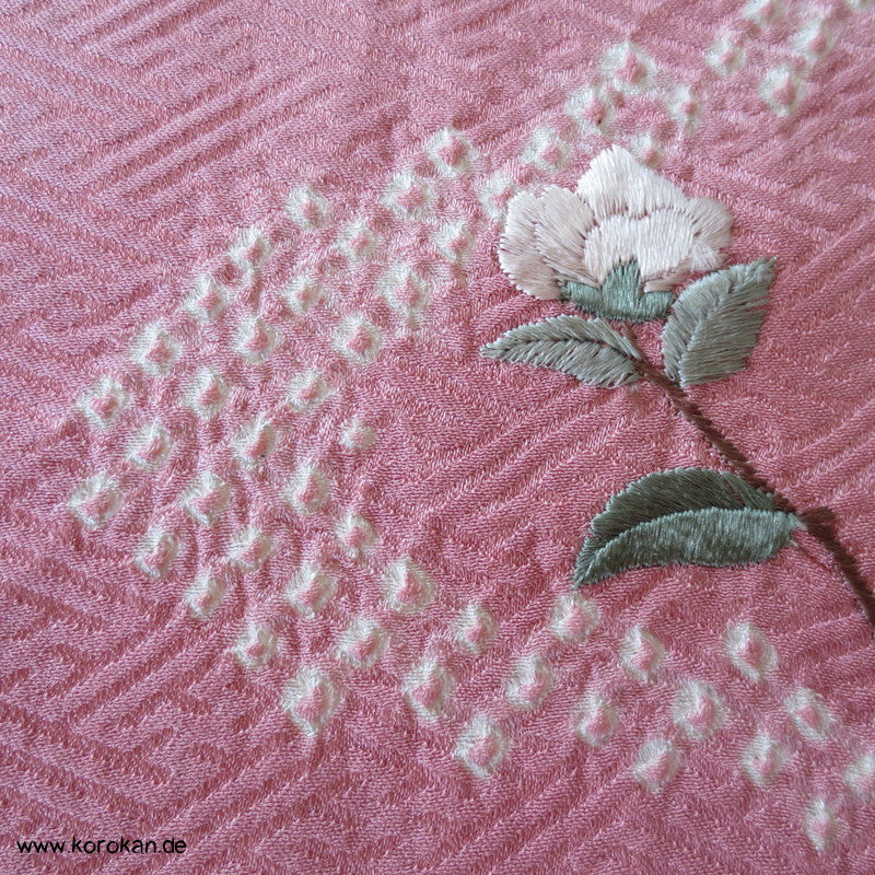 Shibori Fluss, Sayagata Jacquard mit Teilstickerei Tanmono