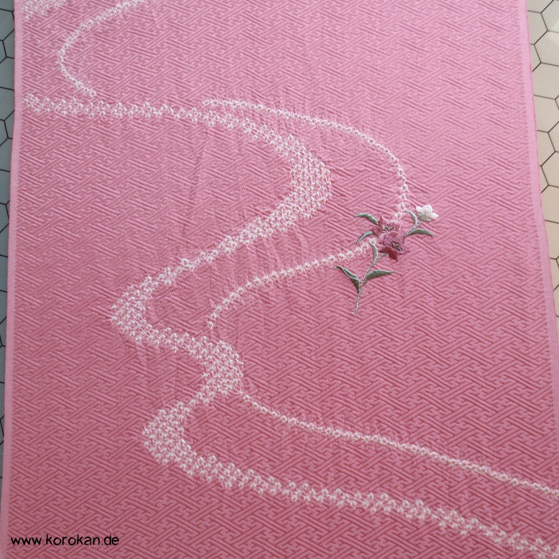 Shibori Fluss, Sayagata Jacquard mit Teilstickerei Tanmono