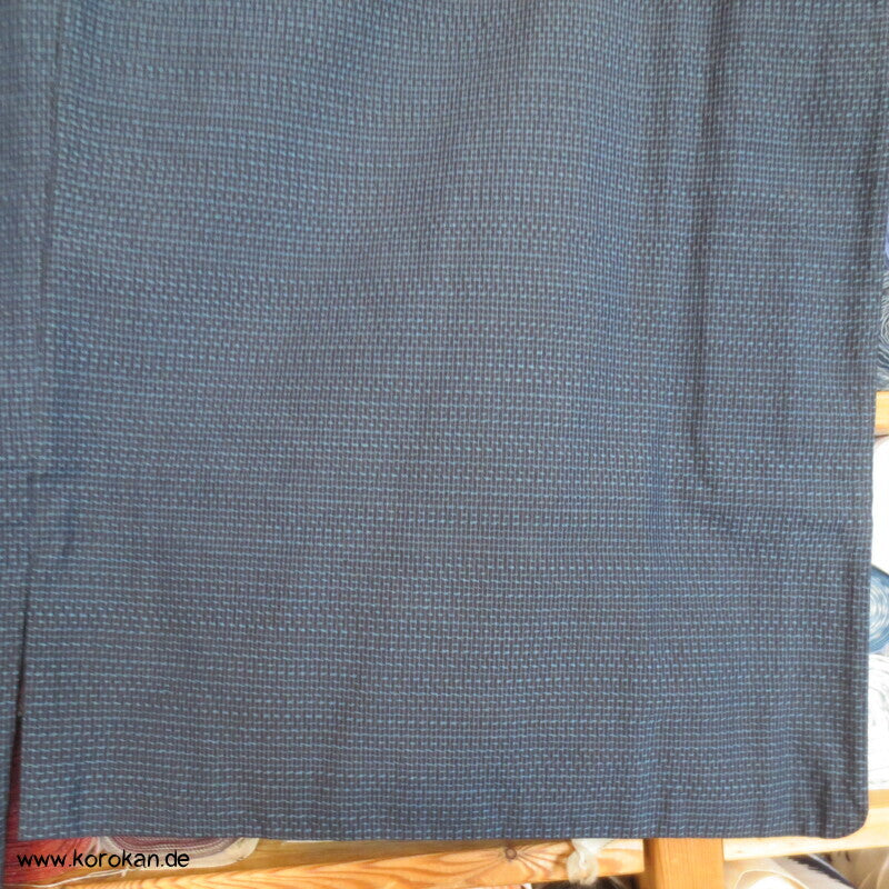 Oshima Tsumugi Seiden Komon Kimono, Kasuri Feinkaro