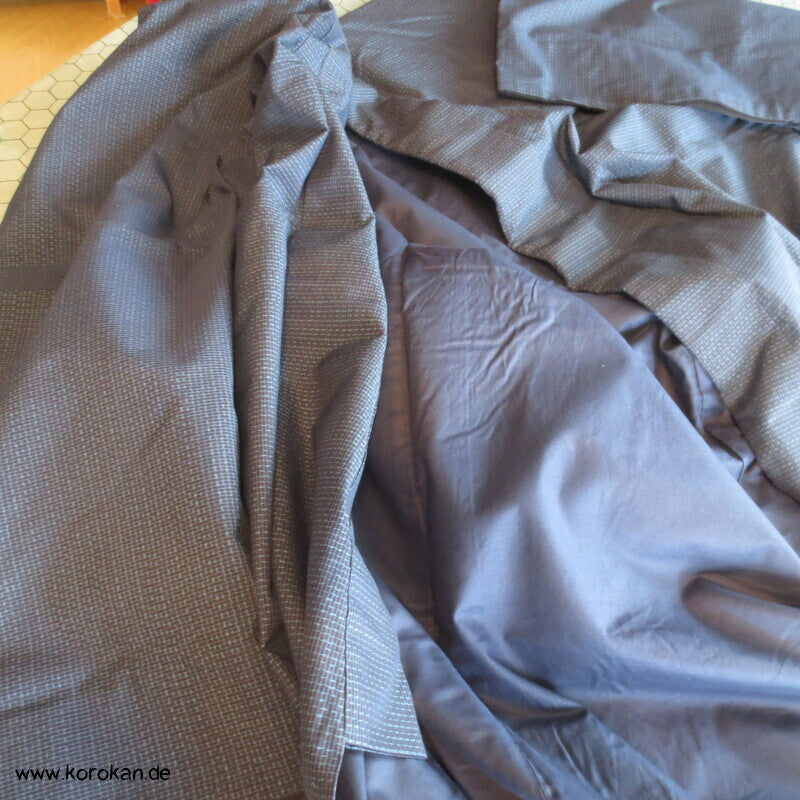 Oshima Tsumugi Seiden Komon Kimono, Kasuri Feinkaro