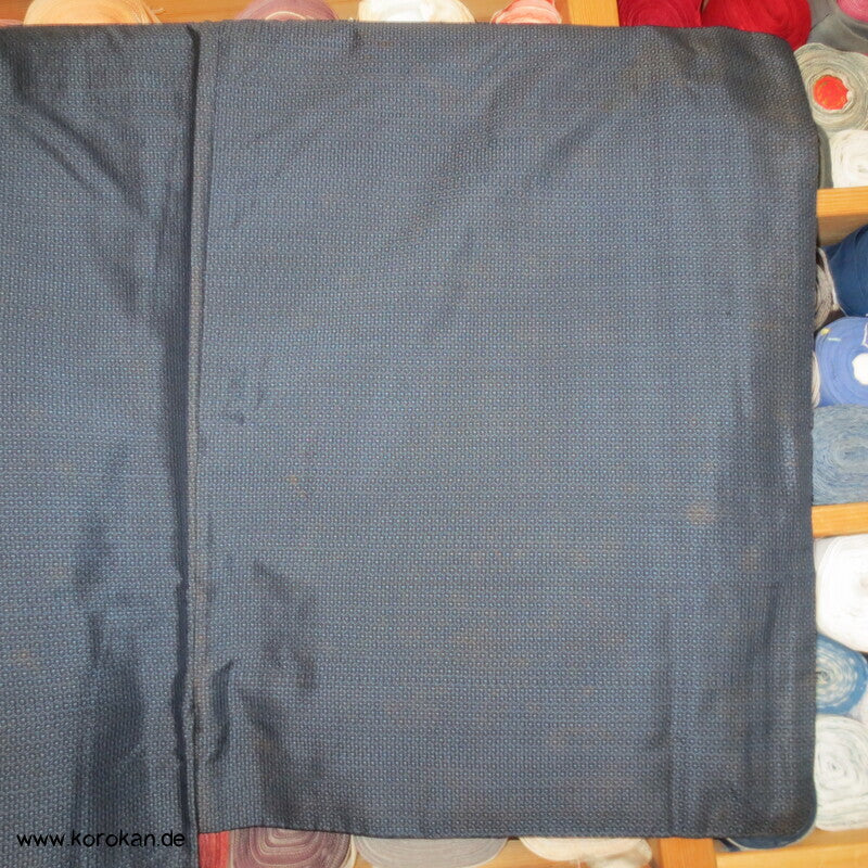 Tsumugi Seiden Komon Kimono, Kasuri Feinkaro
