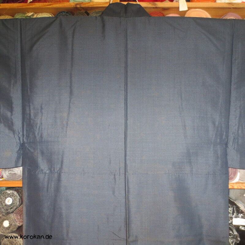 Tsumugi Seiden Komon Kimono, Kasuri Feinkaro