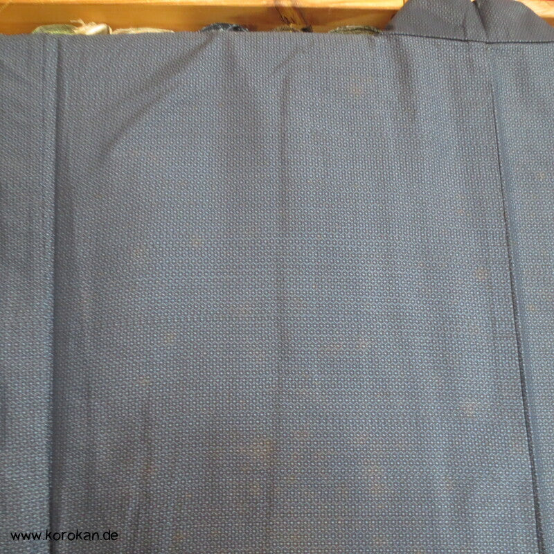 Tsumugi Seiden Komon Kimono, Kasuri Feinkaro