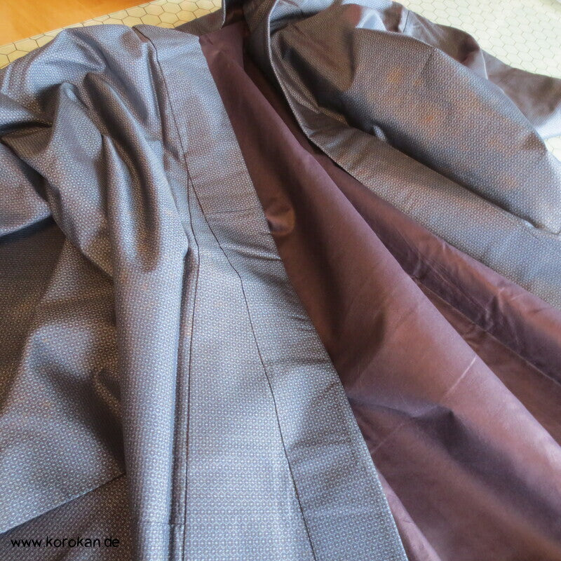 Tsumugi Seiden Komon Kimono, Kasuri Feinkaro