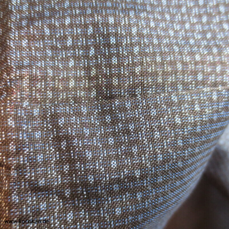 Tsumugi Seiden Komon Kimono, Kasuri Feinkaro