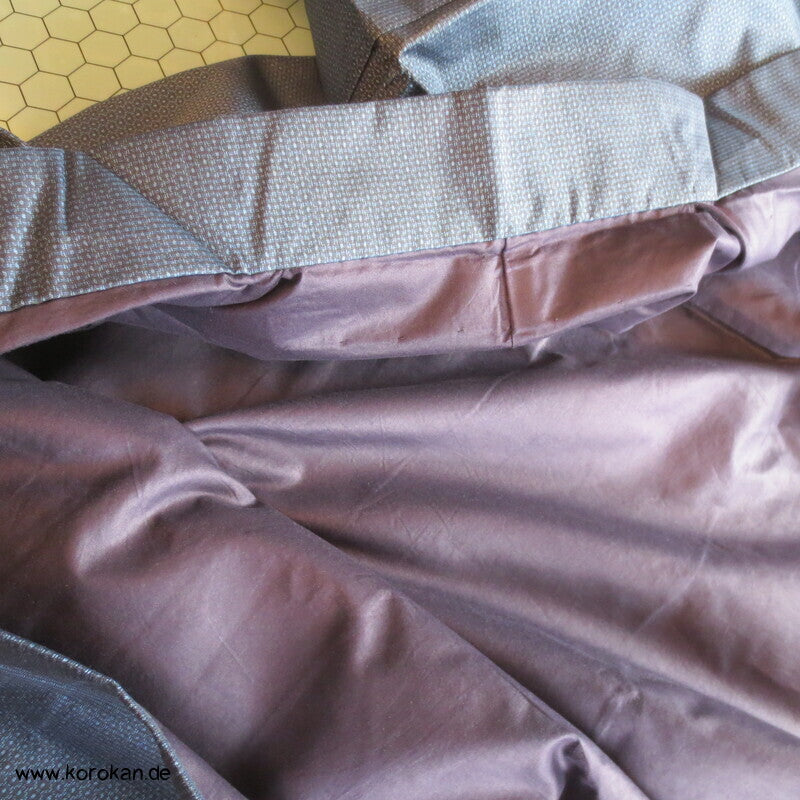 Tsumugi Seiden Komon Kimono, Kasuri Feinkaro
