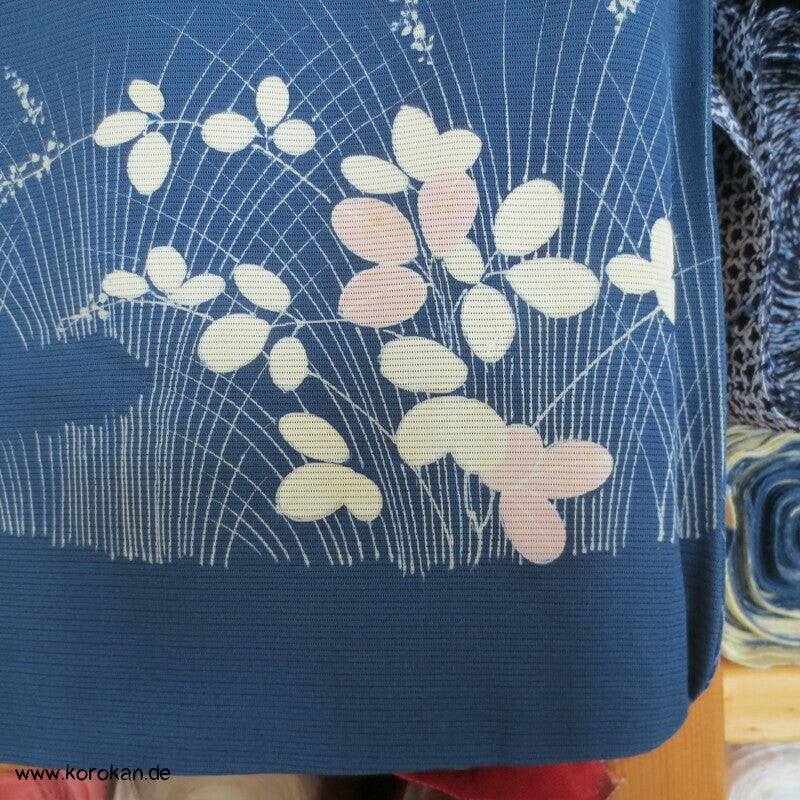 Nandina Gräser auf blau Hitoe Rho Seiden Kimono