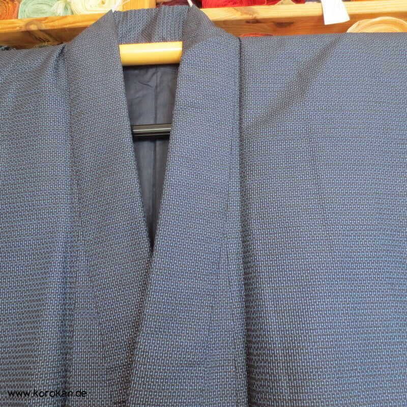 blauer Kikko Oshima Tsumugi Seiden Komon Kimono