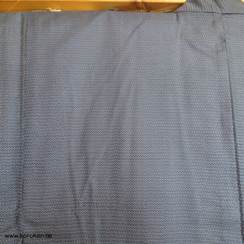 blauer Kikko Oshima Tsumugi Seiden Komon Kimono