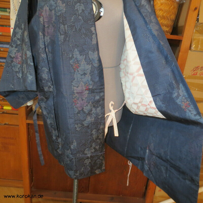 Dochugi Kimono Jacke feinste Kasuri Tsumugi mit Weinblätter und Trauben Muster