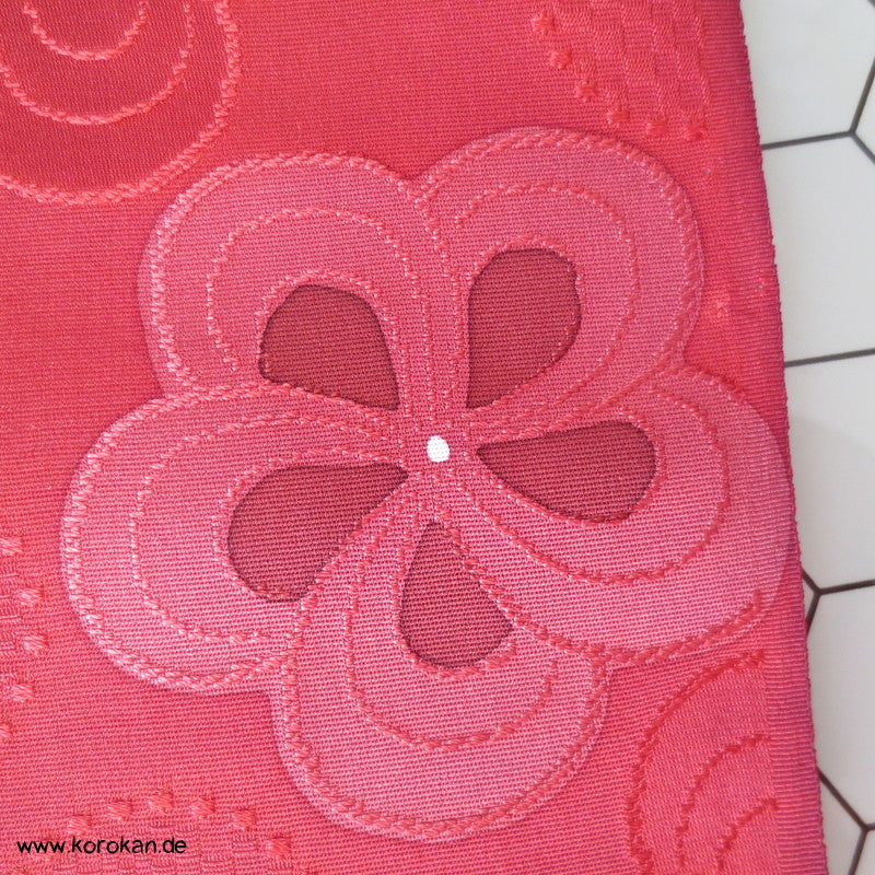 Ume Pflaumen Blüten Kimono Seide, gewebte und gedruckt
