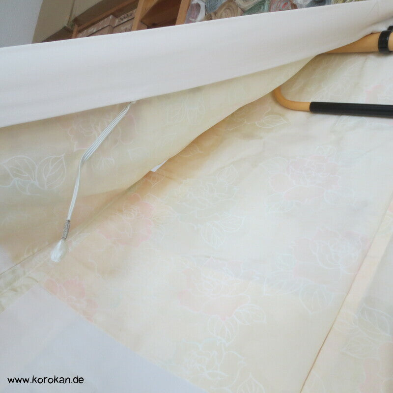 Urushi Chrysanthemen auf Wolke Seidenbrokat Haori Kimono Jacke