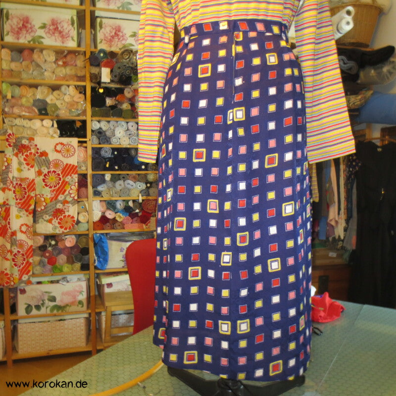 bunter Kimono Seide Rock mit tiefen Falten
