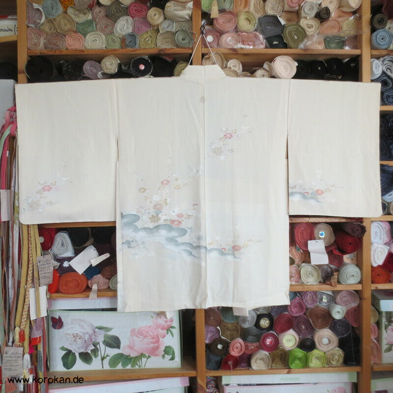 Urushi Chrysanthemen auf Wolke Seidenbrokat Haori Kimono Jacke