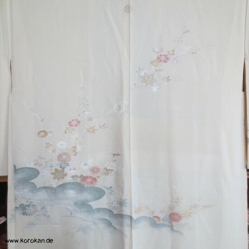 Urushi Chrysanthemen auf Wolke Seidenbrokat Haori Kimono Jacke