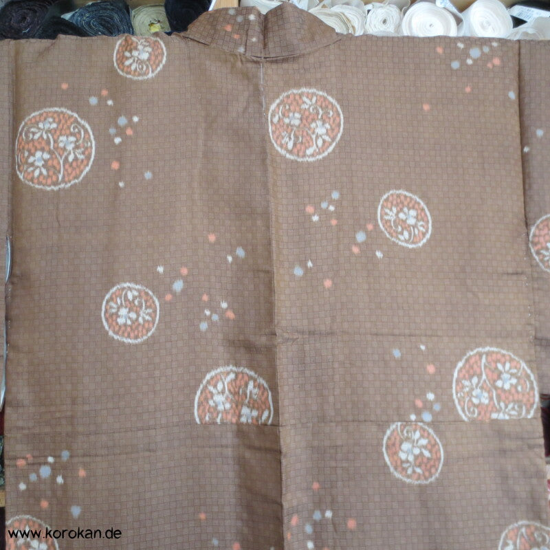 Japan Art Deco Blumenrondelle Meisen Kimono - mit gewebter Struktur