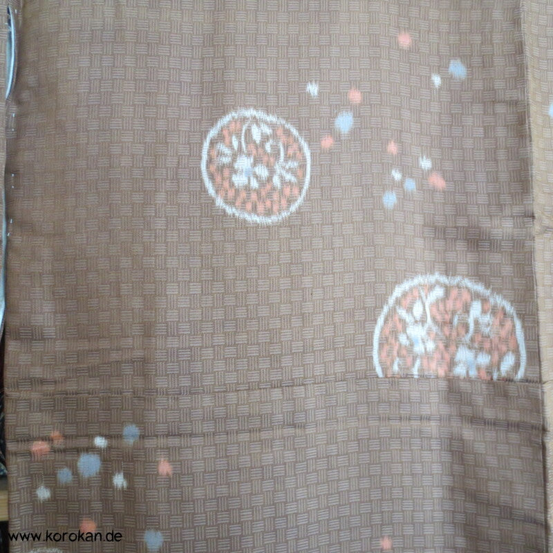 Japan Art Deco Blumenrondelle Meisen Kimono - mit gewebter Struktur