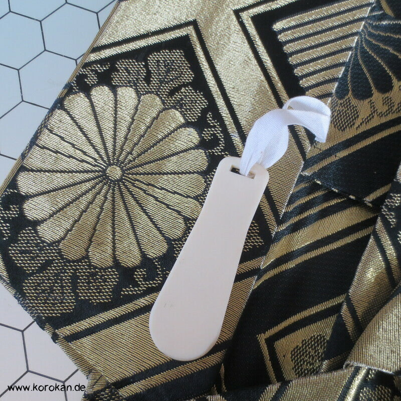 Kiku und junge Kiefer Brokat Hakama - Umanori Kimono Hosen-Typ