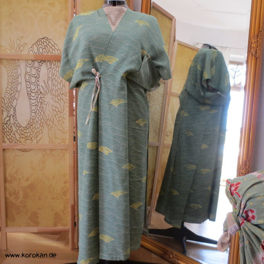 Fächer auf Wellen Chirimen Seiden Crepe Wickel - Kleid