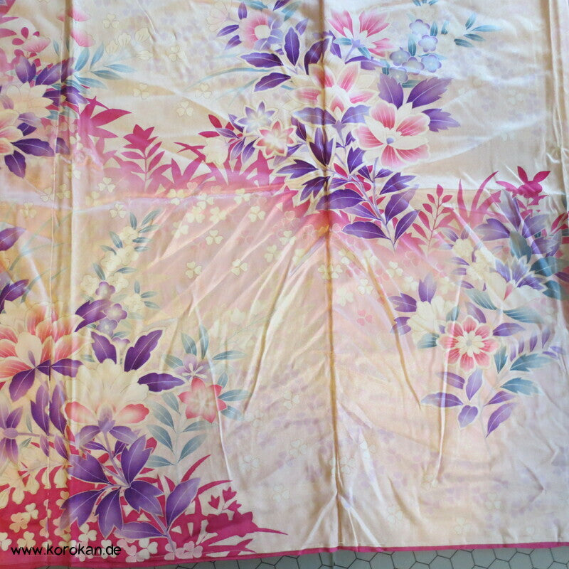 rosa, pink, lila Blumen Seiden Karieba für Furisode Kimono